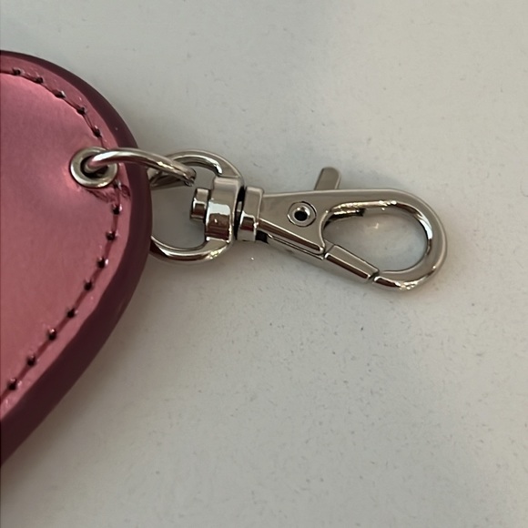 💕Cute Victoria's Secret Pink💕Charm. - Picture 5 of 16